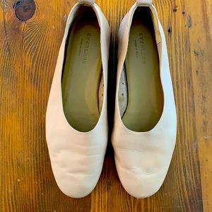 Everlane Italian Leather The Day Glove shoe